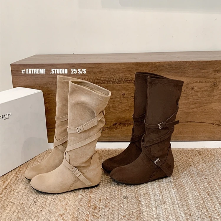 【闪闪Studio】增高6cm韩系圆头百搭扣带柔软褶皱显瘦厚底中高筒靴