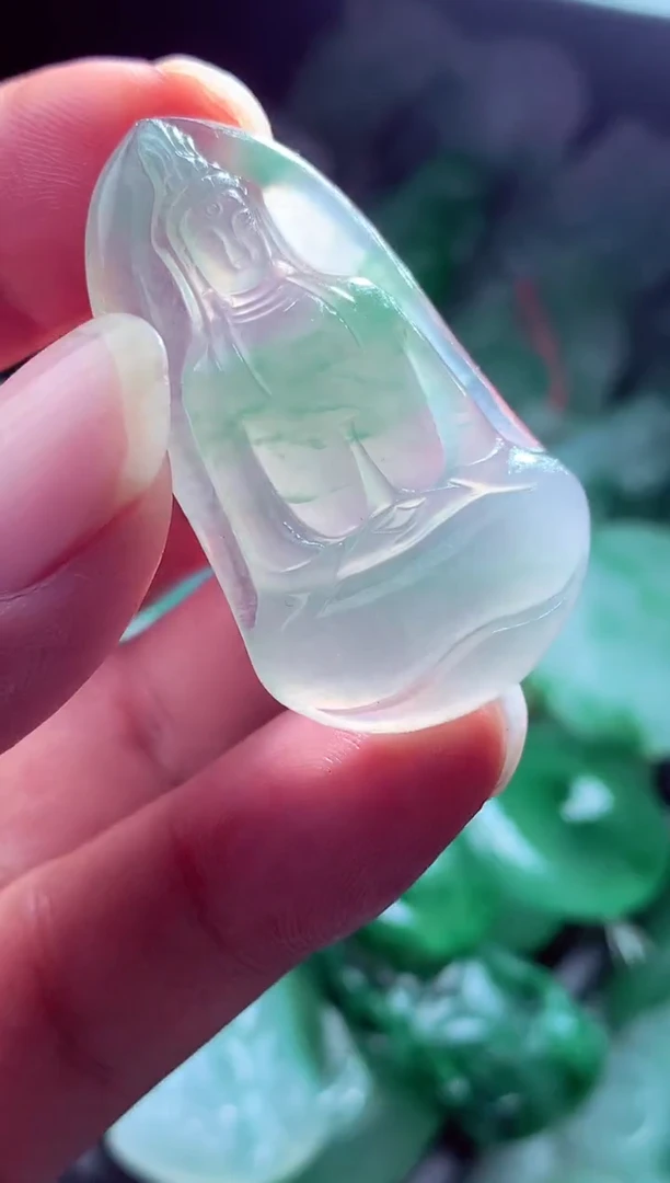 未镶嵌定制翡翠怡*?翡翠毛货定制