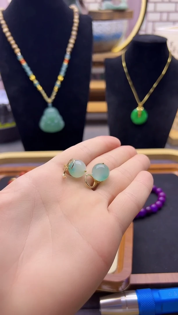 【闪购商品】翡翠耳饰14K金镶嵌E431