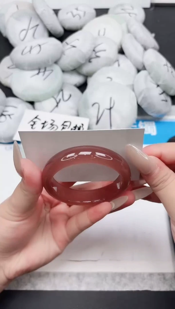 东凌女款手镯260-52.1