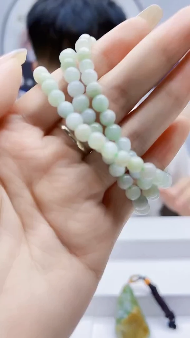 未镶嵌定制翡翠zl-毛货挂件64