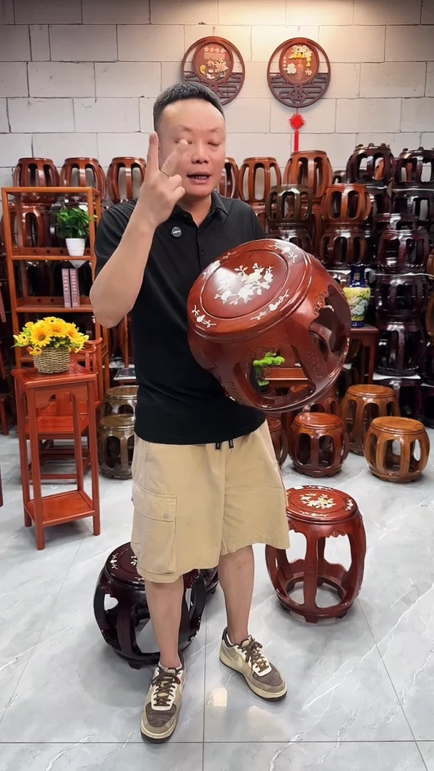 花梨木类家具花梨色小号雕花贝雕鼓凳一对（二个）