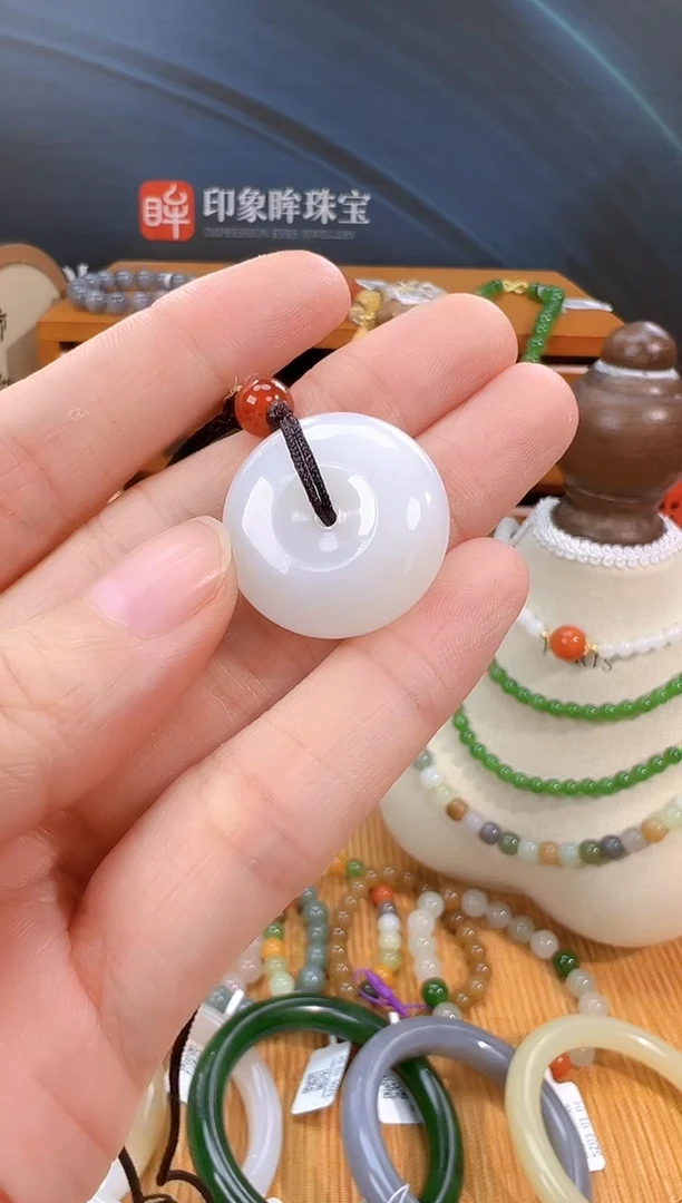 颈饰未镶嵌和田玉多样性拍一发一 cg