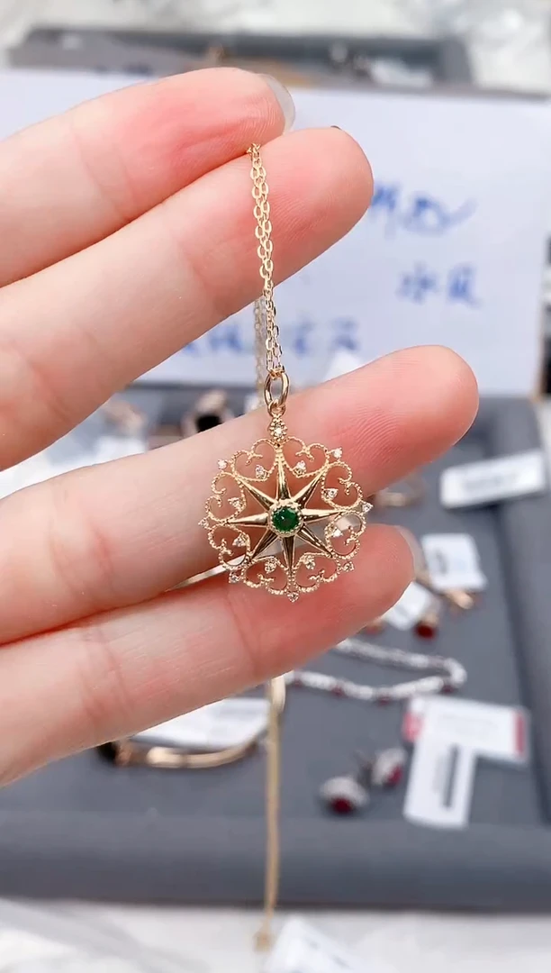 18K金镶嵌颈饰碧玺高货