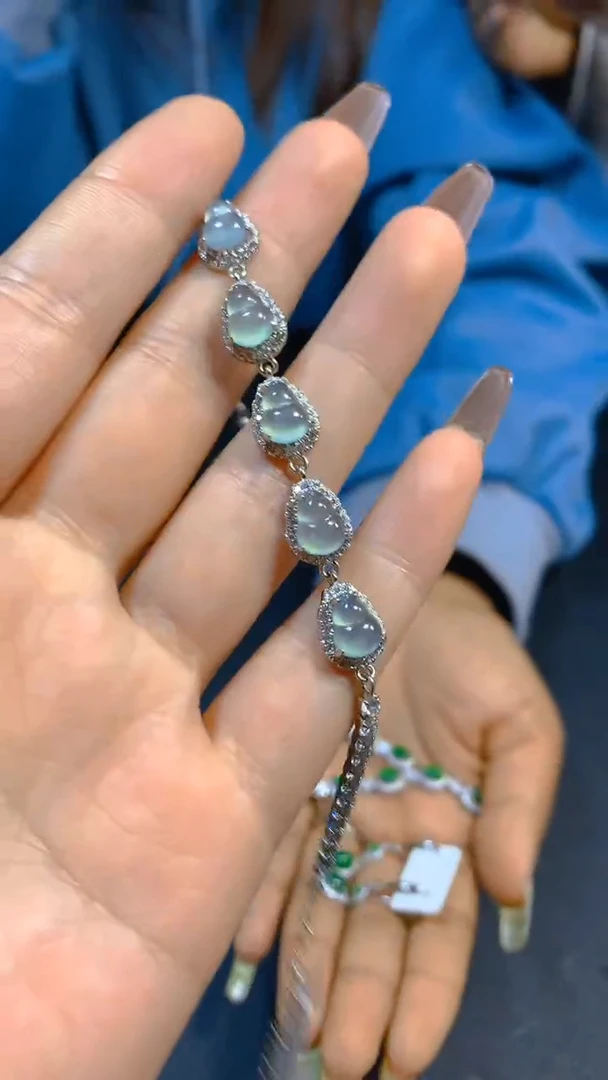 【闪购商品】翡翠手链未镶嵌0800073944多样性发一