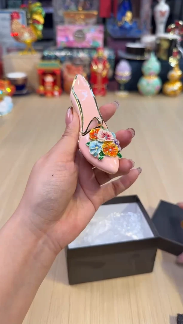 89七宝粉色高跟鞋