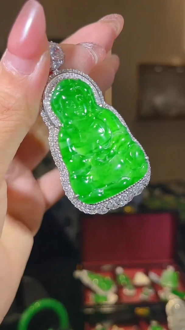 【闪购商品】翡翠吊坠(不含链)银S925镶嵌天然翡翠A货