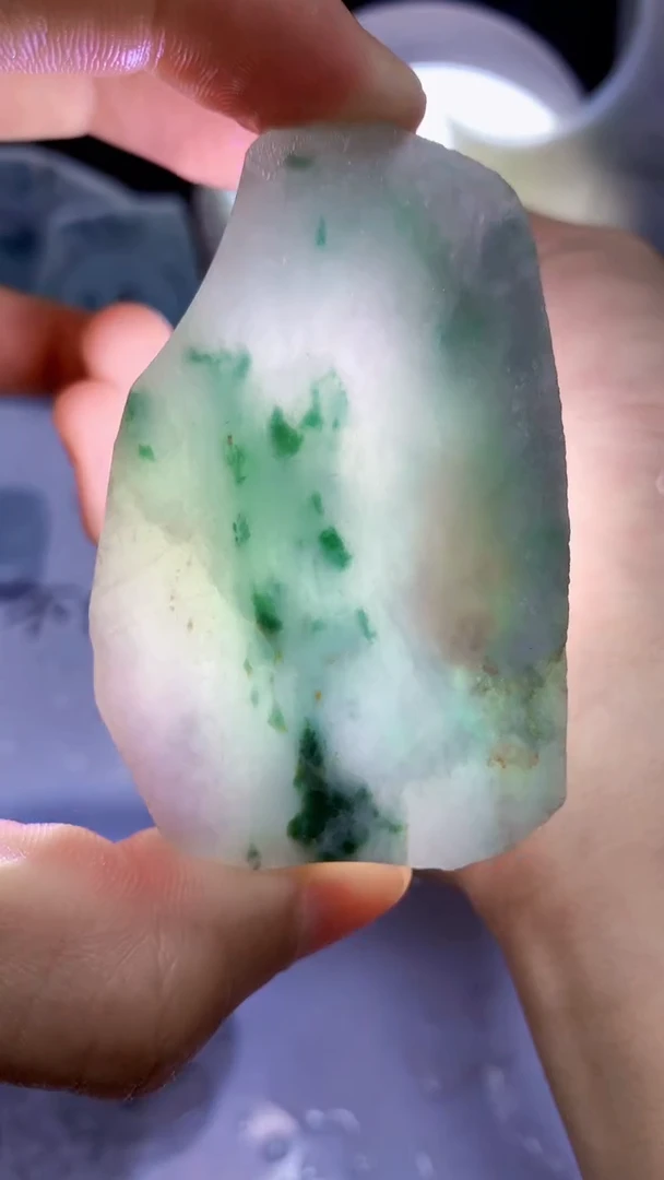 翡翠裸石缅甸天然A货翡翠Q1821