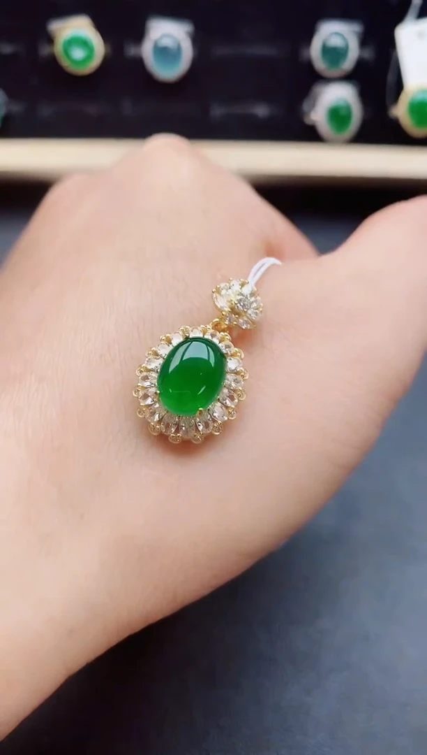 翡翠银S925镶嵌吊坠(赠链)321312