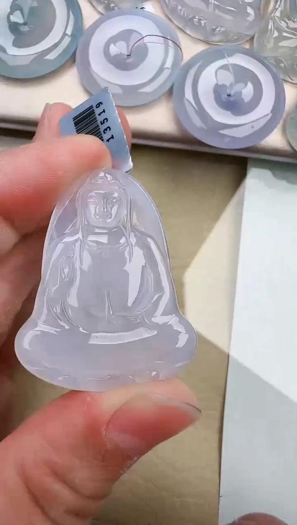 翡翠未镶嵌颈饰缅甸翡翠a货