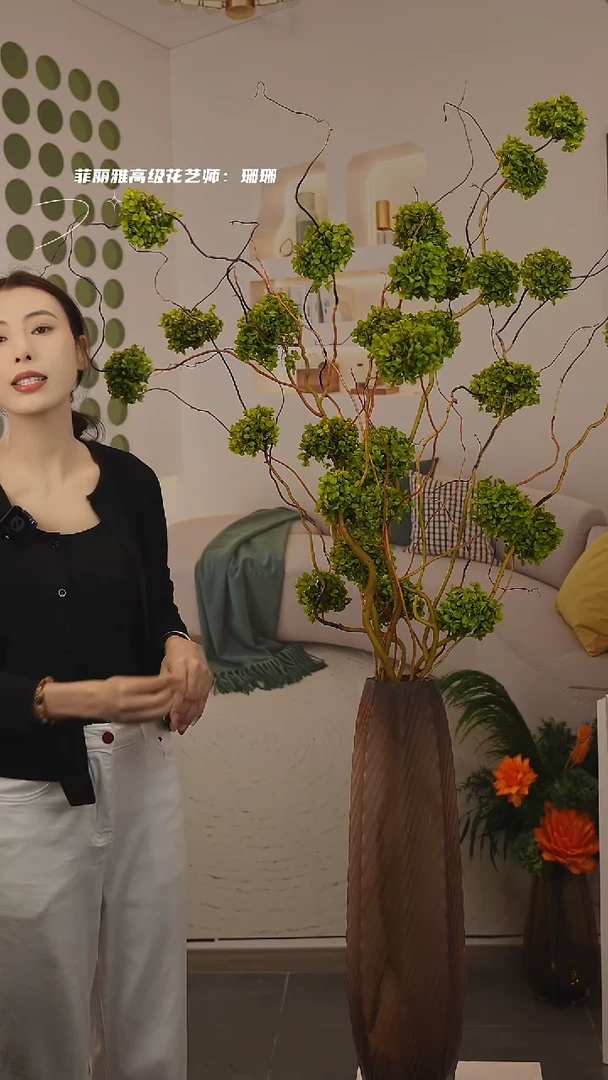 琉璃：图片款花+花瓶