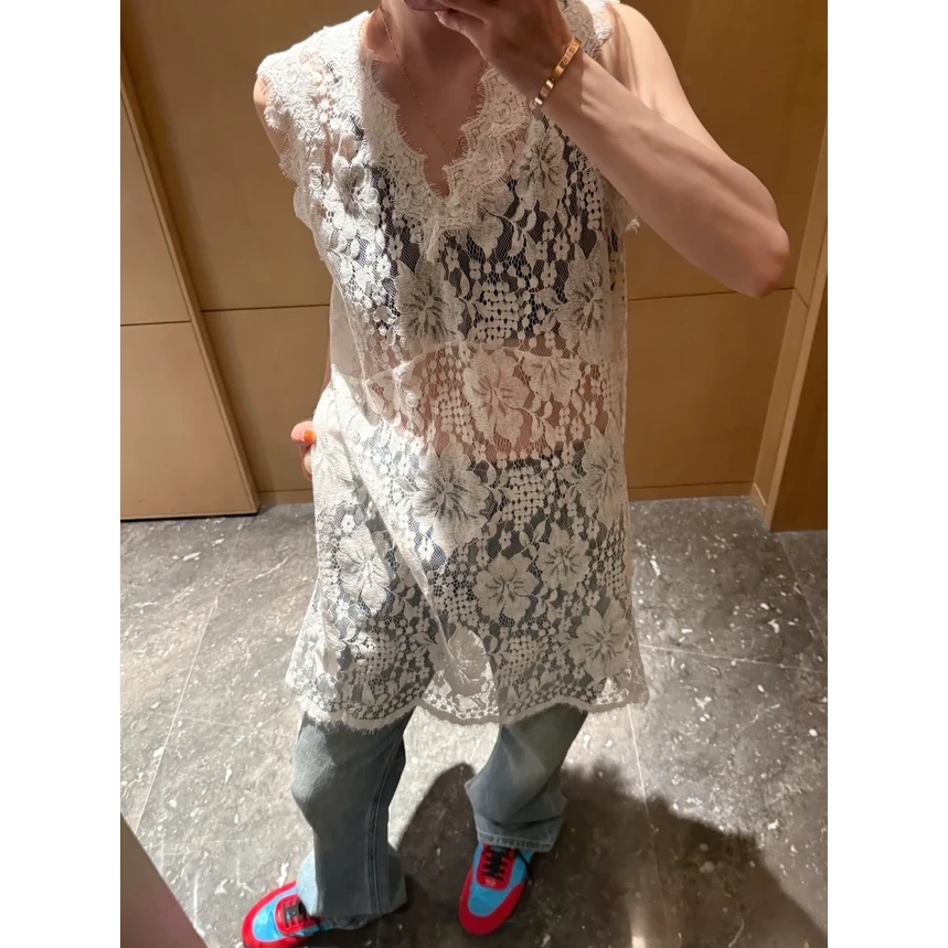 早春新款蕾丝连衣裙大气轻奢法式高级感显瘦小众气质背心裙女8432