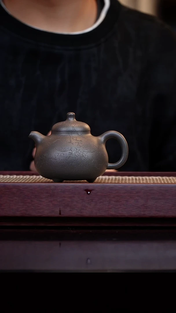 茶壶紫砂天青半手三足乳鼎200cc