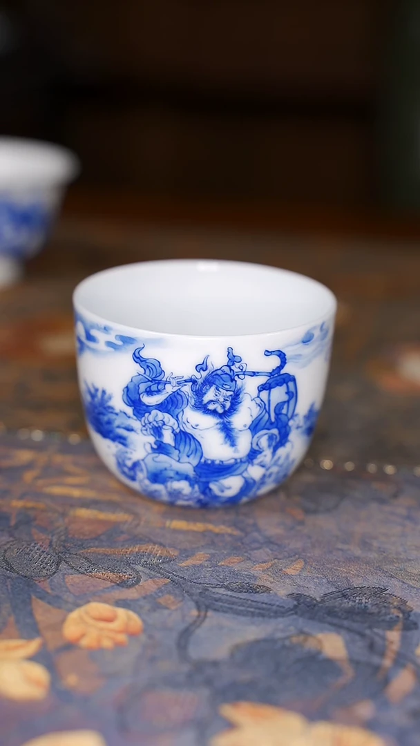 【闪购商品】杯铭墨 青花人物钟馗杯