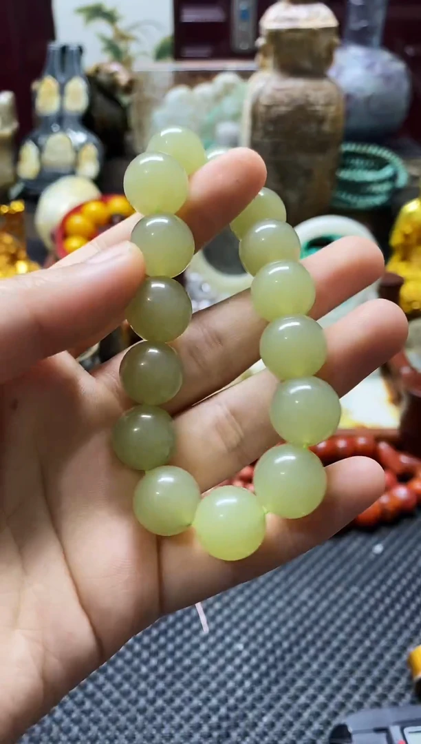 未镶嵌和田玉挂件1