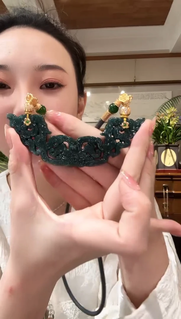 【闪购商品】翡翠颈饰未镶嵌国风
