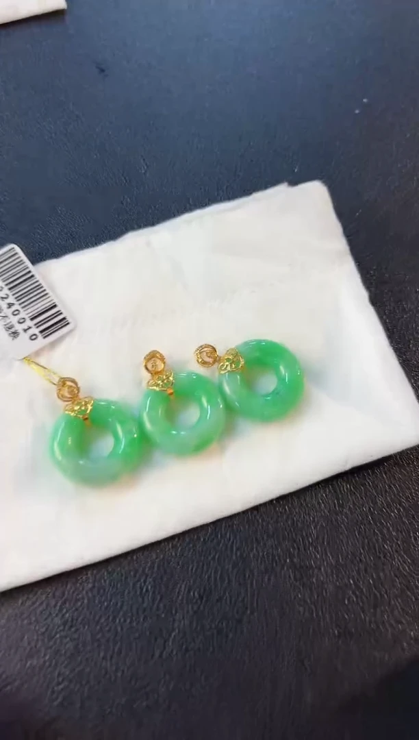 【闪购商品】翡翠颈饰18K金镶嵌缅料A货/多样性发货/一件