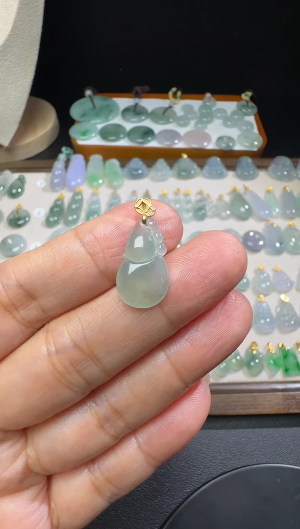 翡翠18K金镶嵌吊坠(不含链)冰种小葫芦