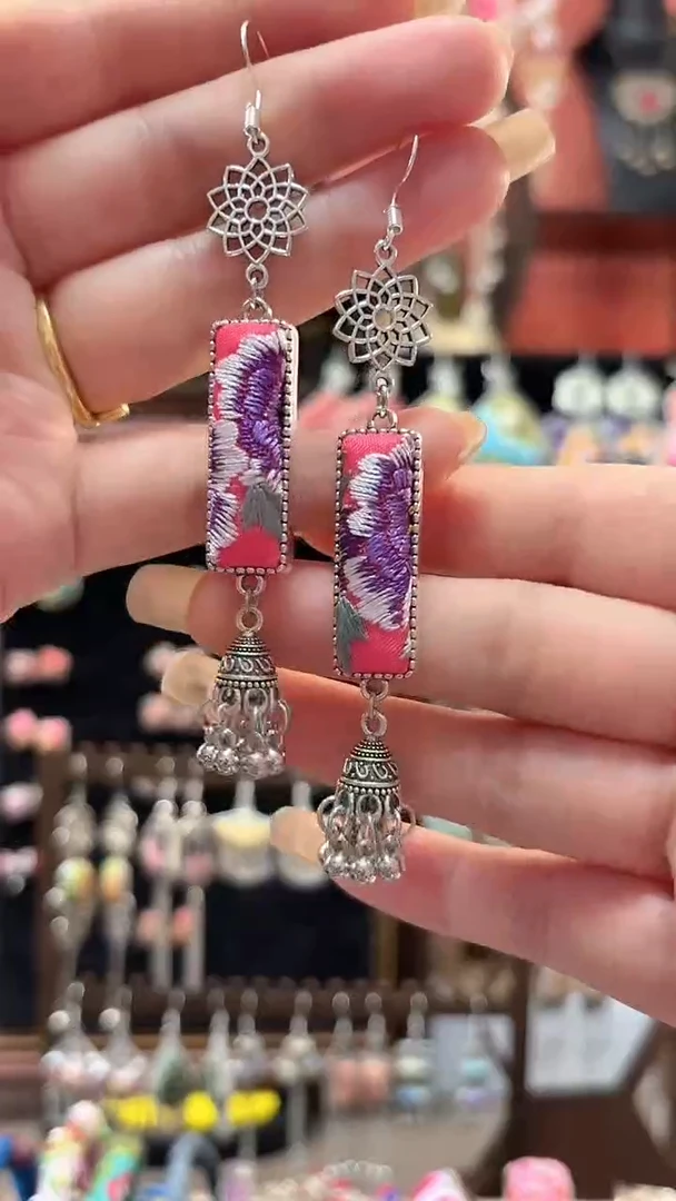 织绣 云织谣民族风精美饰品189