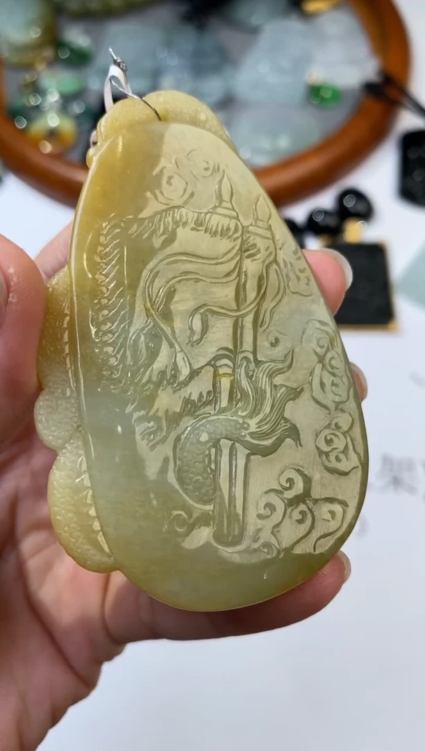 未镶嵌挂件翡翠一****g305898
