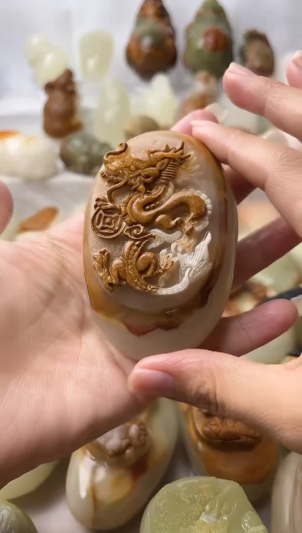 石材方解石手把摆件不退换盘龙