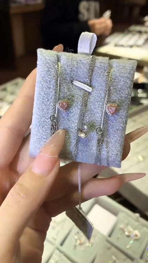 【闪购商品】钻石项链18K金镶嵌项链多样性发一