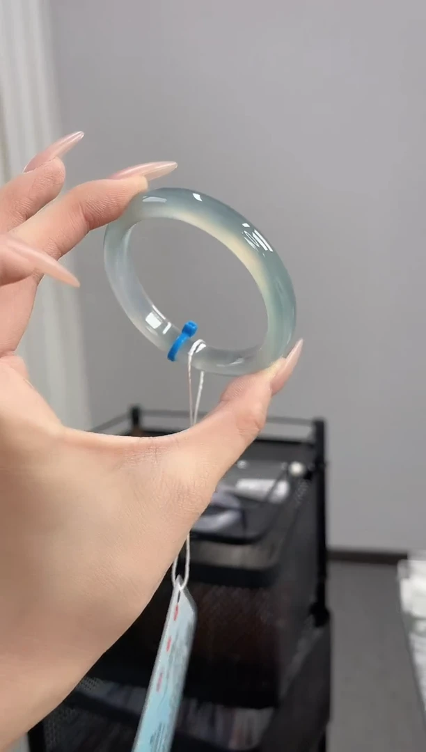 【闪购商品】玛瑙/玉髓手镯未镶嵌55-56圈口