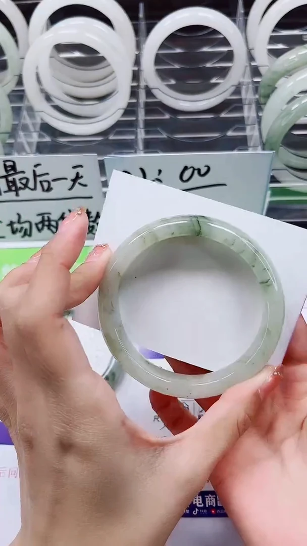 【闪购商品】石英质玉手镯未镶嵌A234-58/59