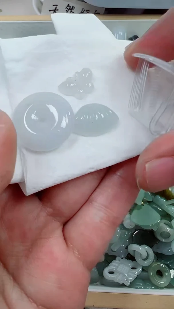 散珠翡翠306号，A货翡翠