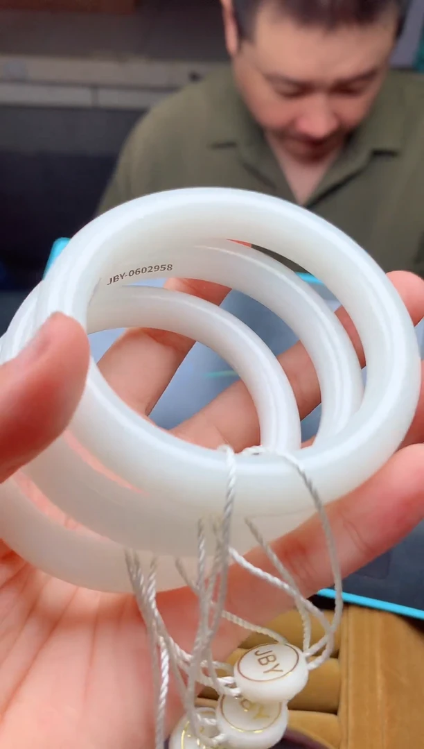 定制和田玉天然和田玉多样性发其一5358