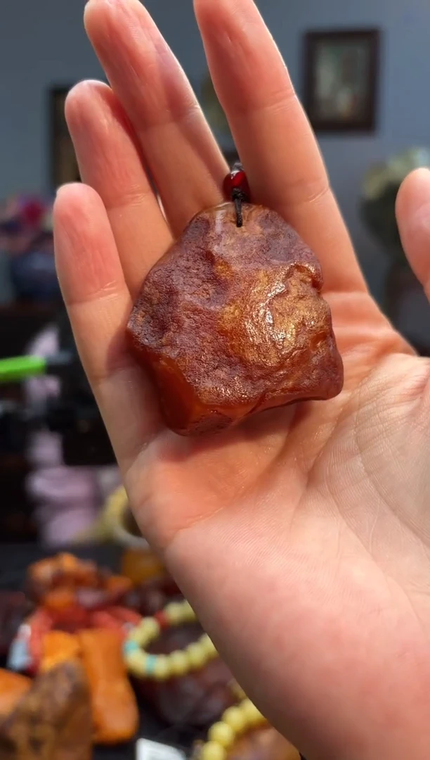 琥珀颈饰未镶嵌吊坠