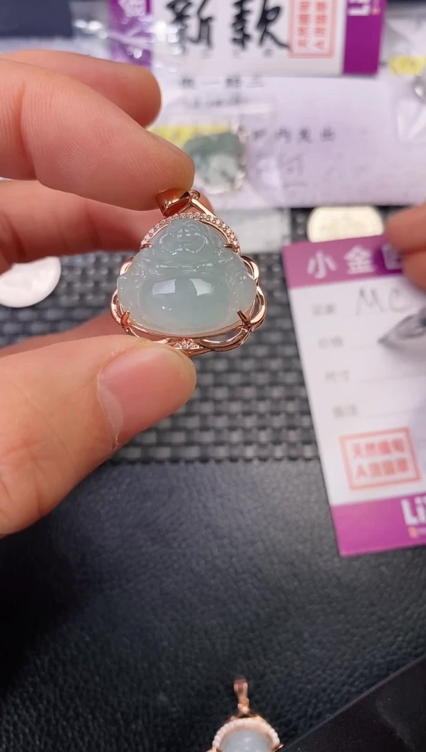 颈饰银S925镶嵌翡翠m***n挂件