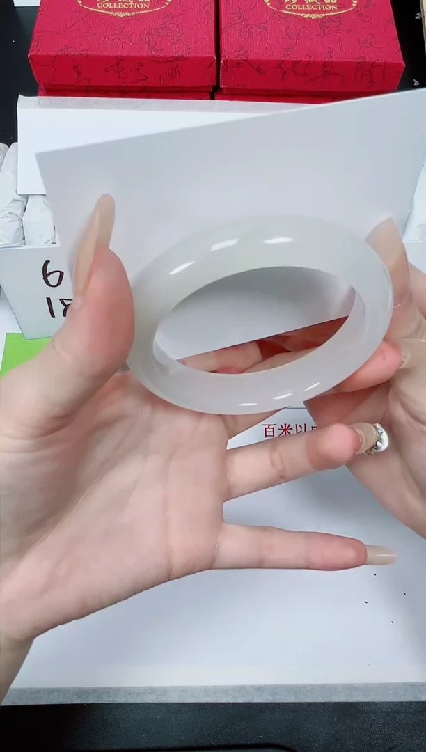 【闪购商品】石英质玉手镯未镶嵌K204-54.1