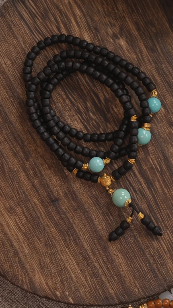 18K金镶嵌绿松石手链1