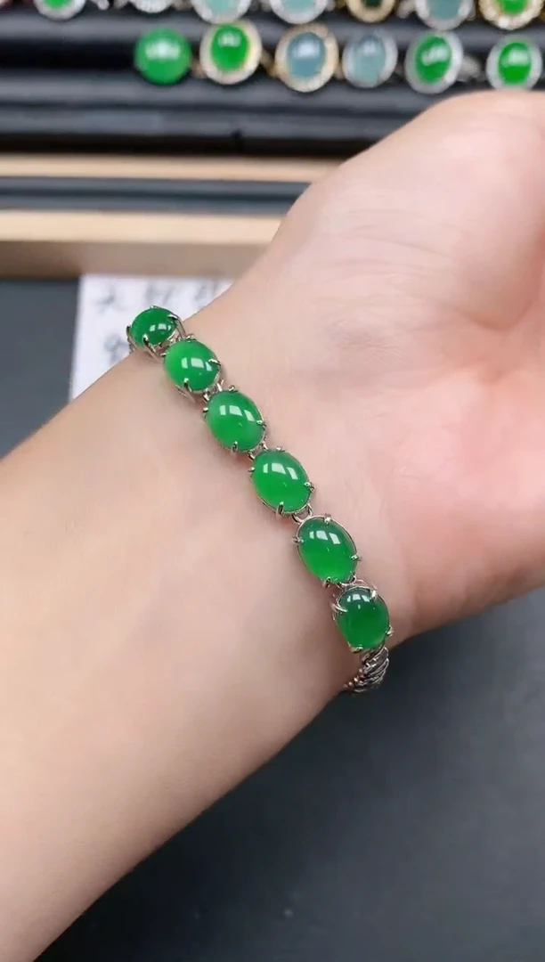 翡翠戒指银S925镶嵌1111