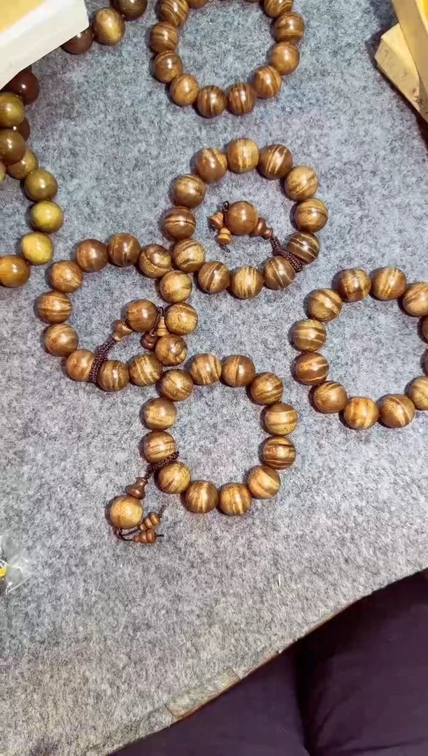 金丝楠小叶祯楠69手串2.0