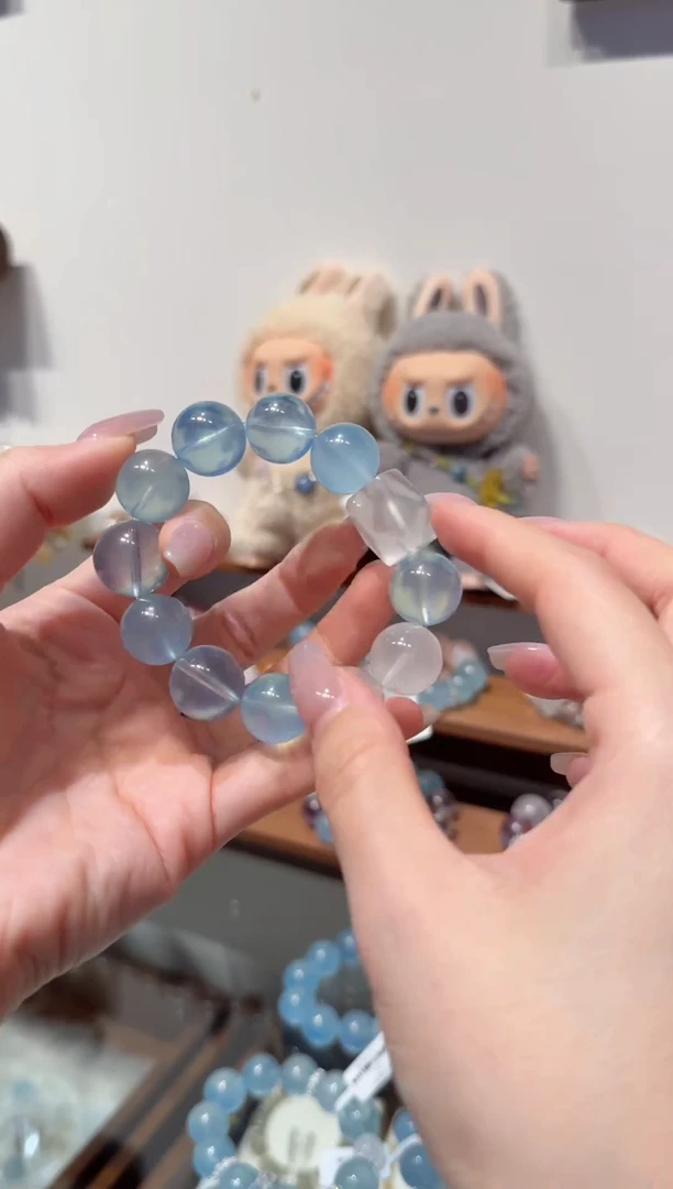 水晶手串未镶嵌拍4单发一串 多样性发货