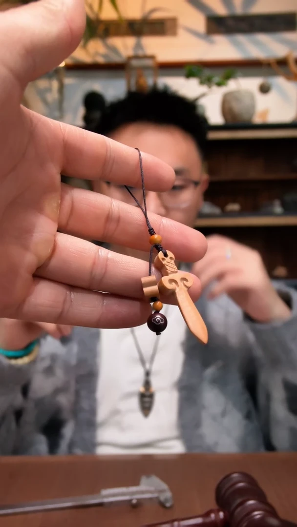 木质类桃木手机挂ZD