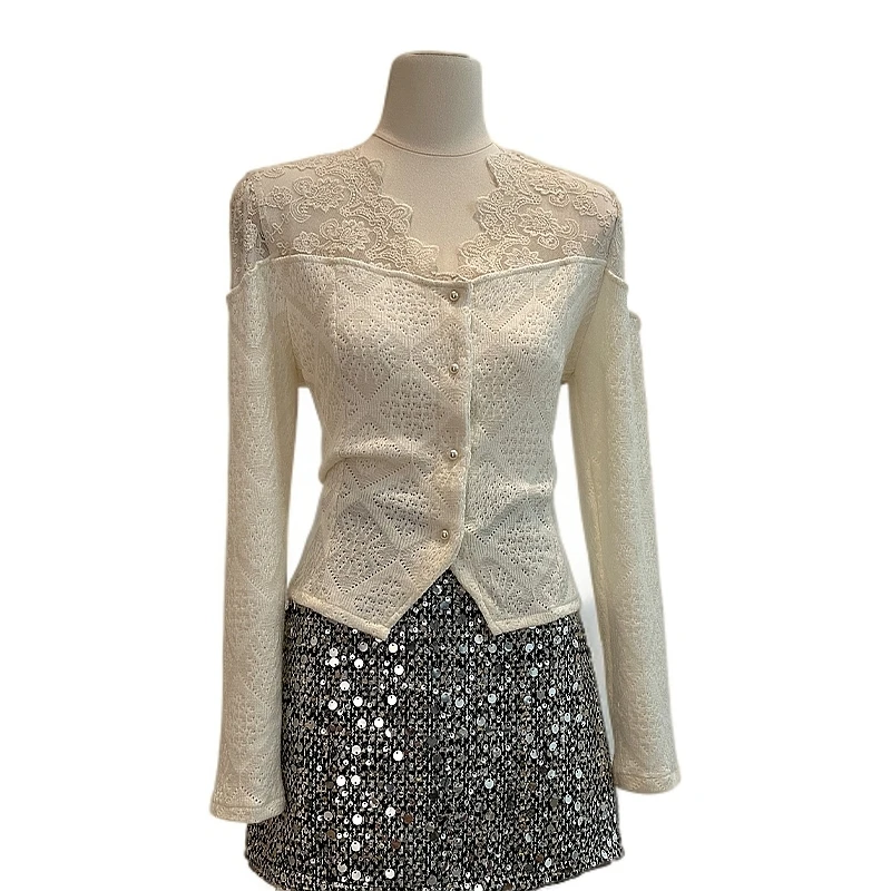 设计感蕾丝拼接长袖针织开衫女春季时尚气质V领显瘦小衫别致上衣