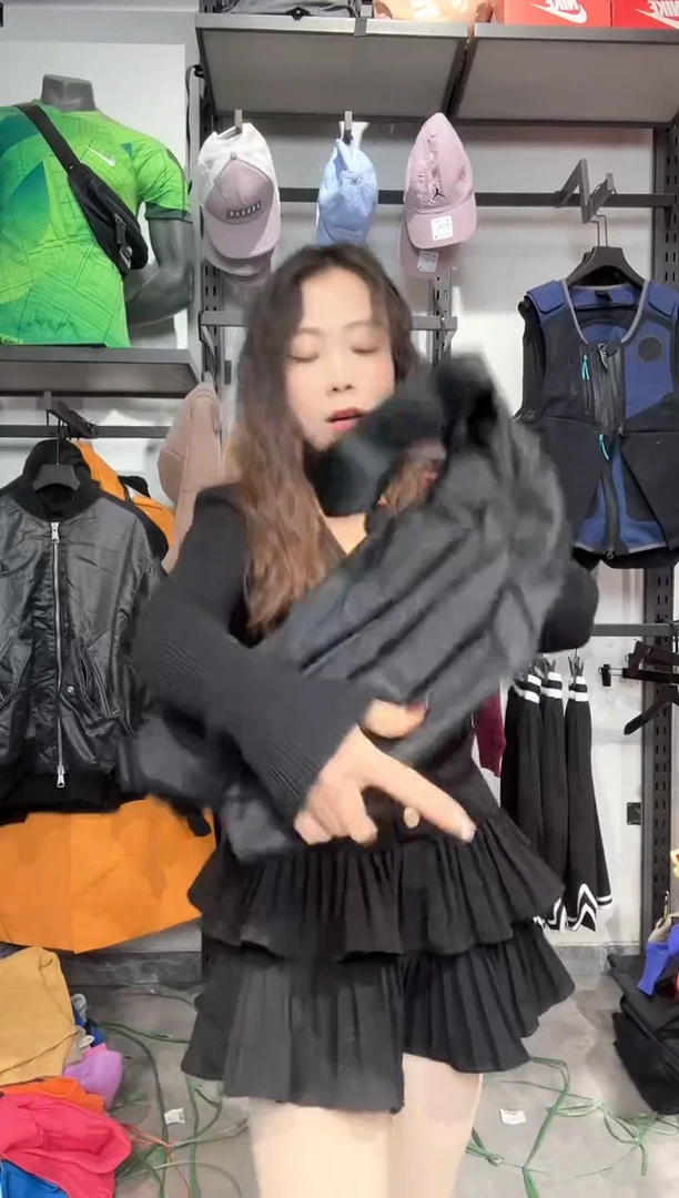 1517 编码 瑕疵款直播间过款为准 尺码BAO