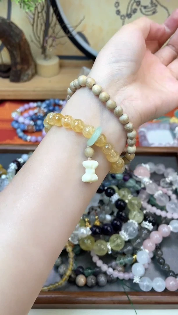 【闪购商品】檀香木手串未镶嵌1325