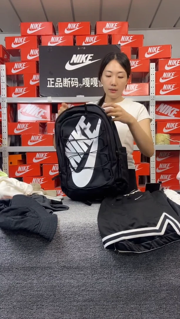 抽绳无痕黑色书包 瑕疵直播间过款
