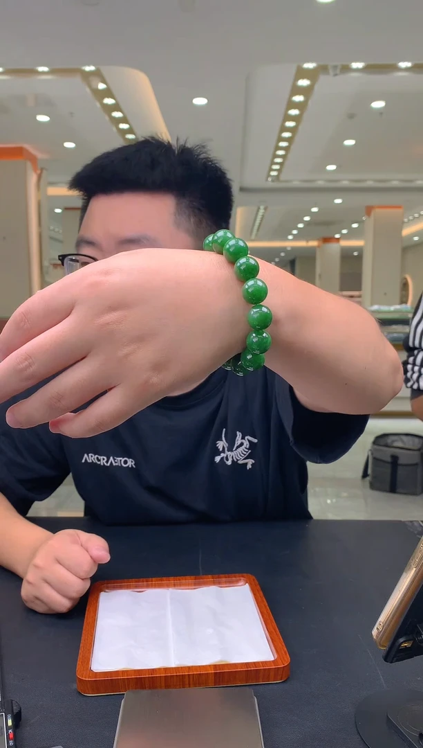 定制和田玉天然和田玉（拍一发一)