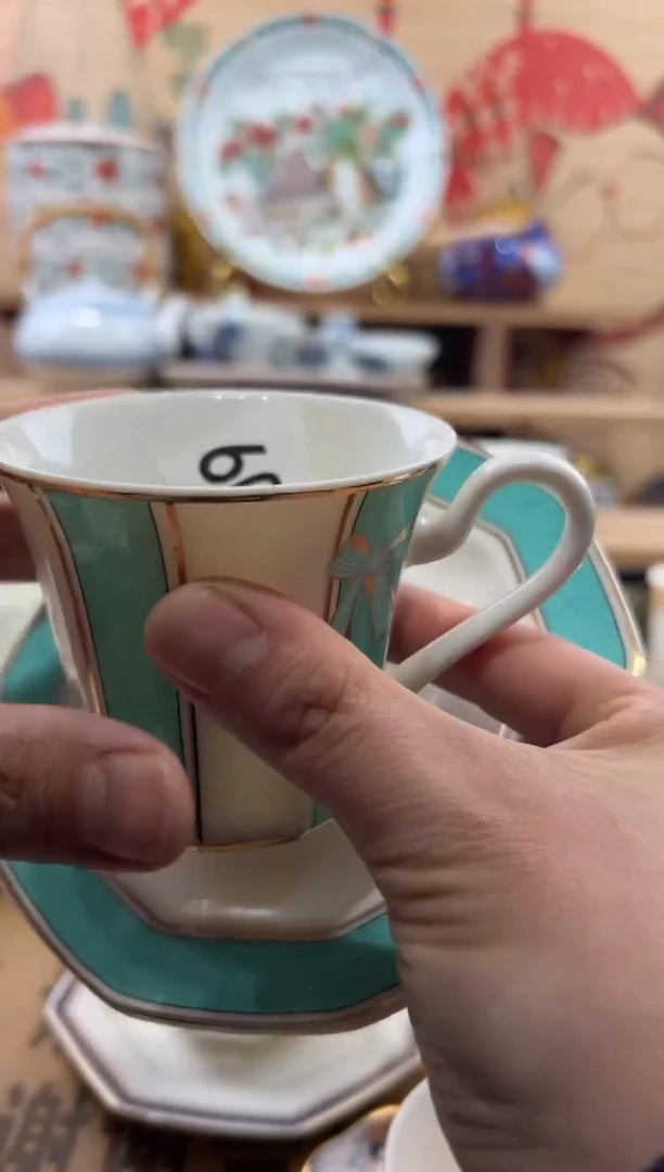 瓷片刘**?瓷片------B809