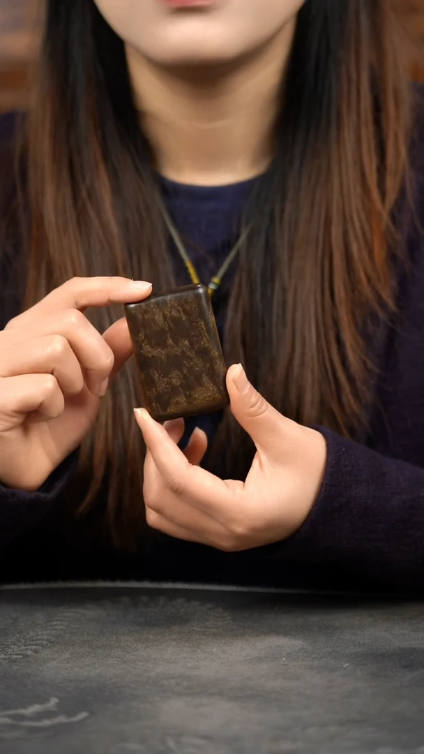 【闪购商品】金丝楠木艺龙胆纹无事牌药香359