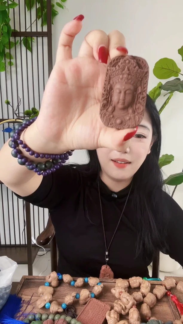 泥塑【参茸观自在】古法合香