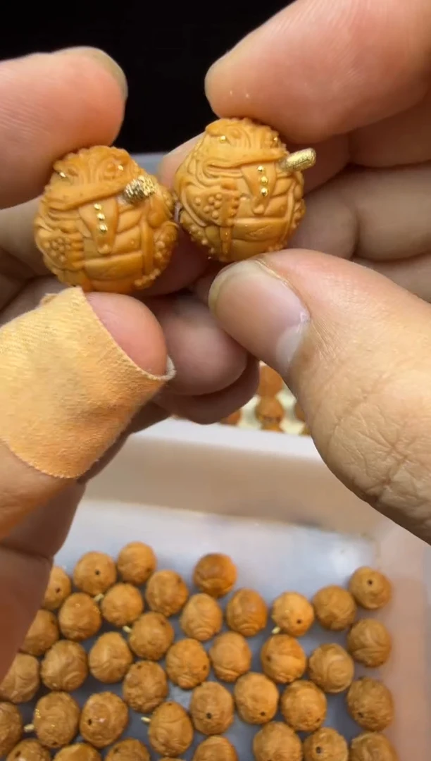 吊坠猴头核桃蛤蟆 重工