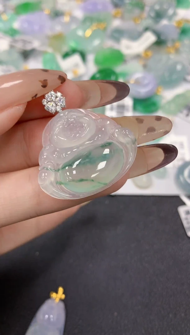 颈饰18K金镶嵌翡翠a货假一赔三支持复检百元上9元证书费自理