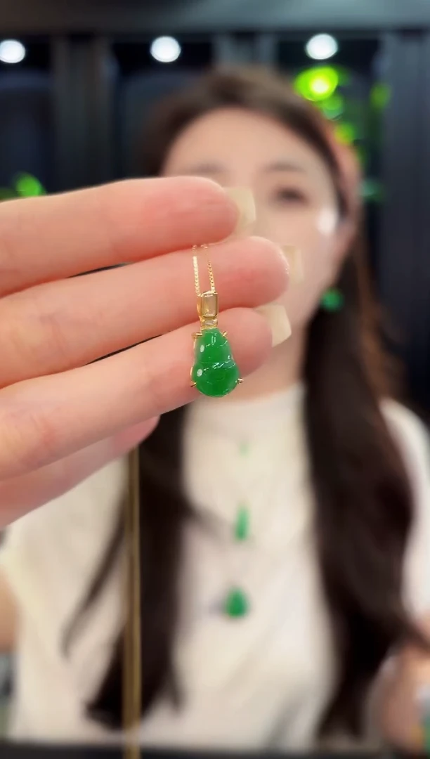 翡翠未镶嵌吊坠(不含链)缅料A货/多样性发货/一件