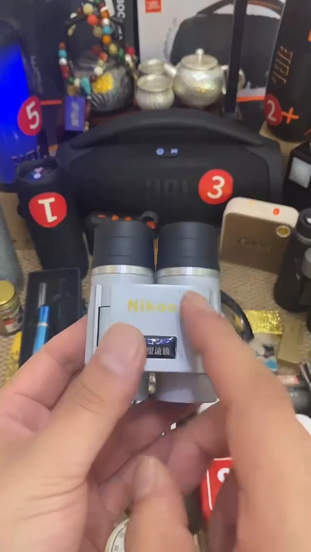 瓷片闪购商品 如图所示